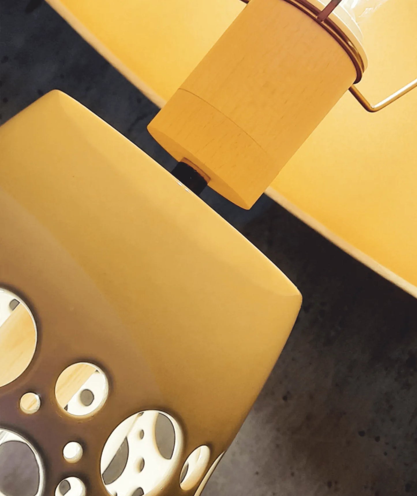 Lampa z abażurem - Coma Deco - w użyciu